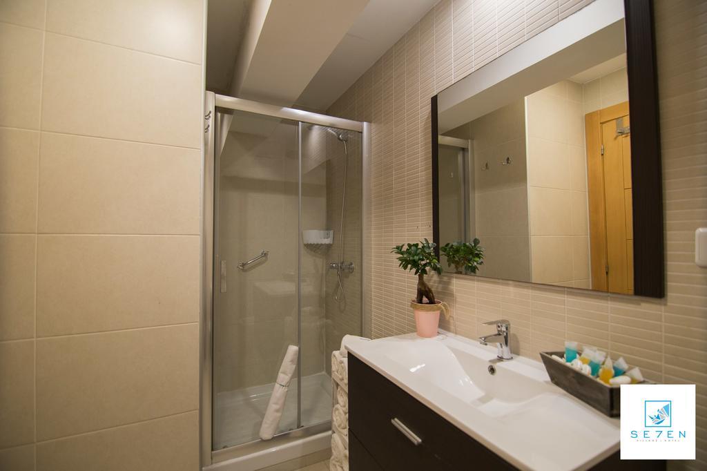 Seven Village Apartment *