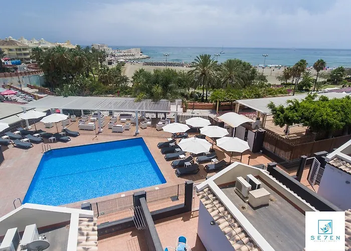Apartamentos Seven Village